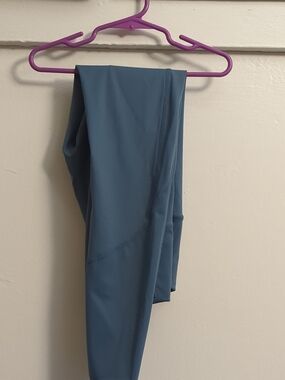 Blue High-Rise Active Leggings